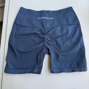 Alphalete Amplify Shorts 4.5” Inseam